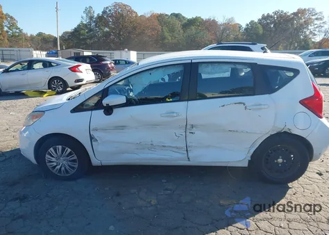 2015 Nissan Versa Note S (Sr)/S Plus/Sl/Sr/Sv z USA, uszkodzony, nr VIN 3N1CE2CP3FL420840